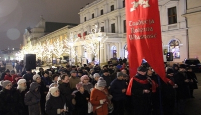 Warszawa: Publiczny Różaniec - zadośćuczynienie za grzech bluźnierstwa