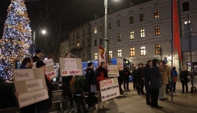 W Krakowie modlili się i pikietowali przeciwko nocnym klubom